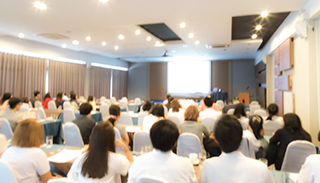 Management Strategy<br>Meeting / Business<br>Briefing